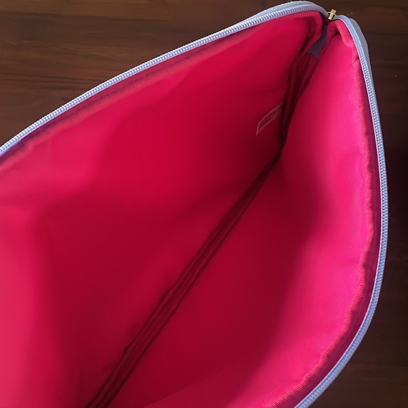 Tabitha Brown Target Tech Sleeve Laptop Case Fruit Colorful Print New size large - Picture 5 of 6